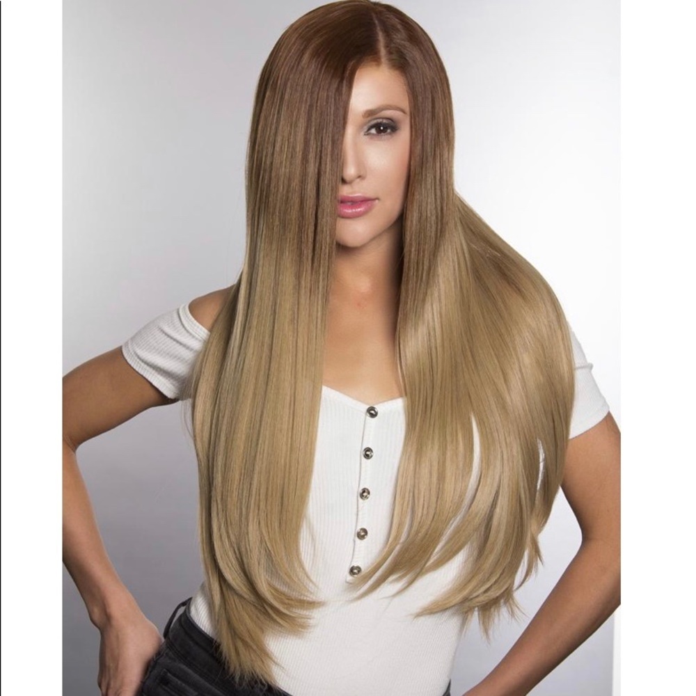 Bellami synthetic 26” Sasha wig